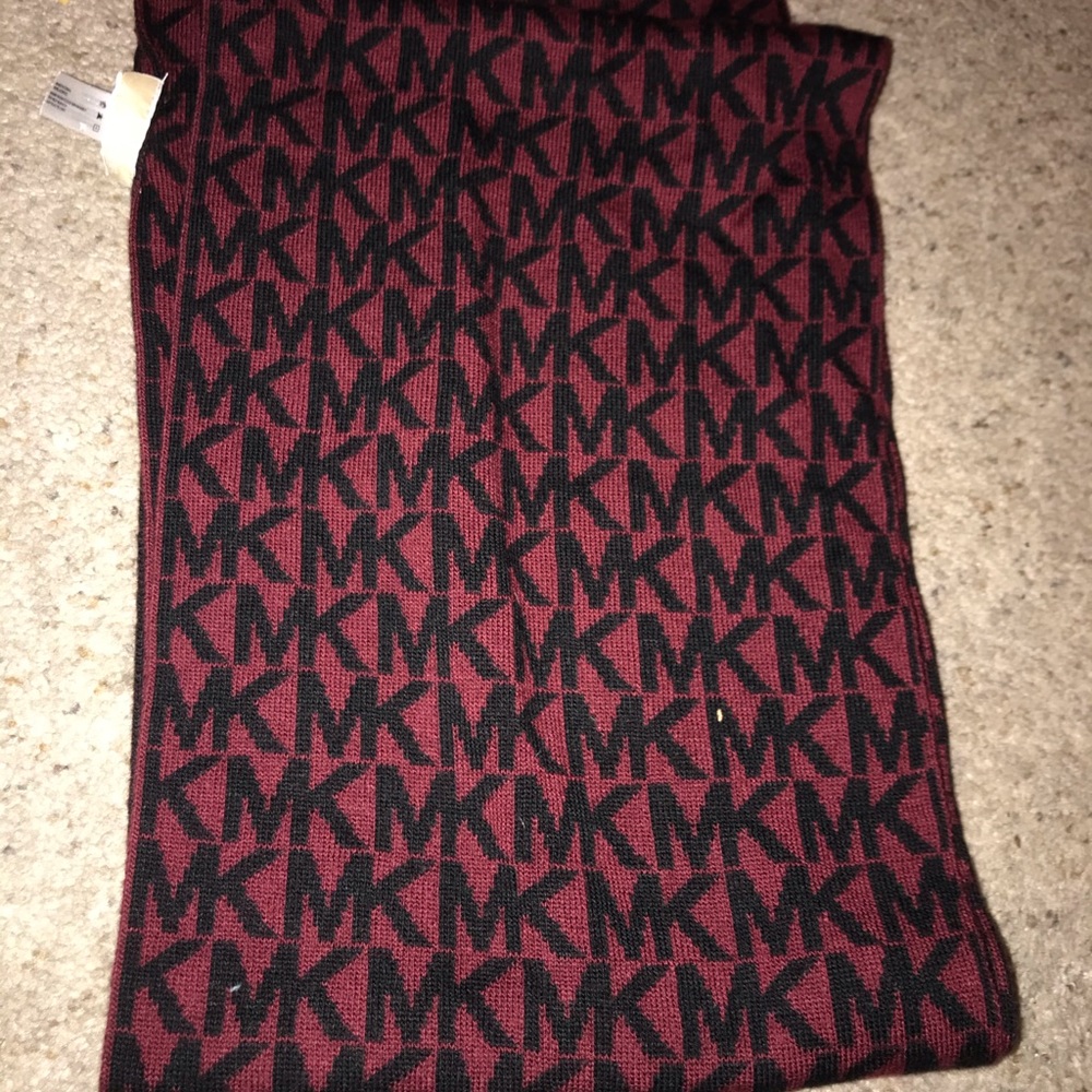 Michael Kors Scarf